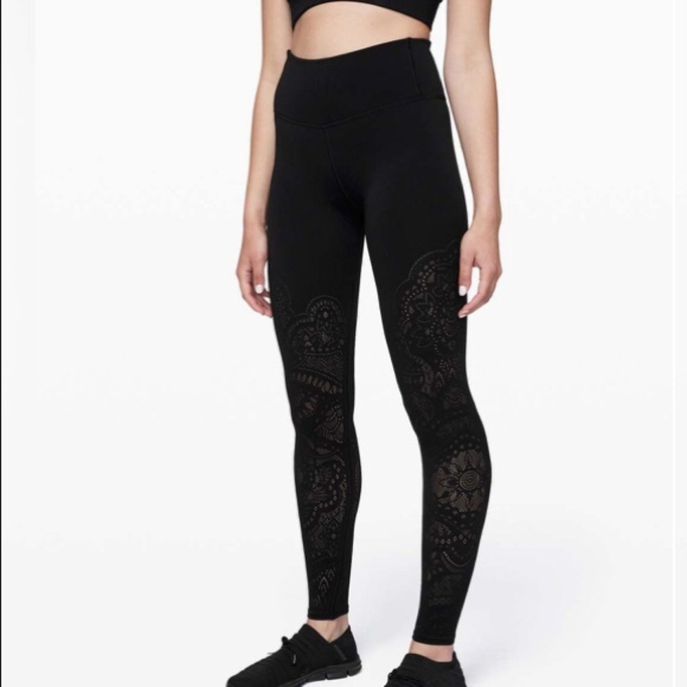Lululemon Reveal Tight Zen Expression & Tote